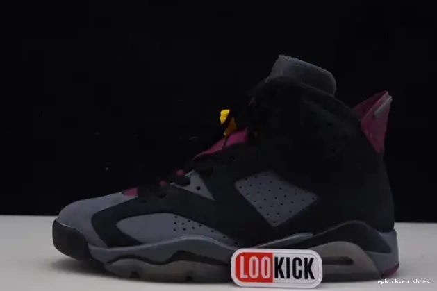 Jordan "Bordeaux "CT8529-063 Air 6 0515